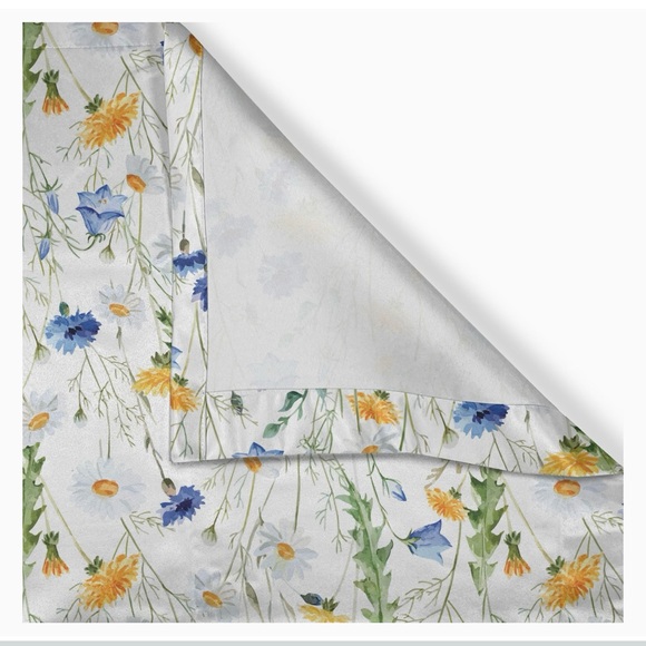 2 sets of 3 piece curtain set: 1 valance/2 cafe curtains.55”x 36” 6 piecefor $24 - Picture 3 of 7